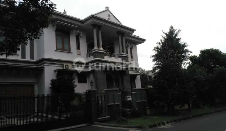 Di Jual Rumah atau Villa Bagus di Nirwana Recidence Bogor
