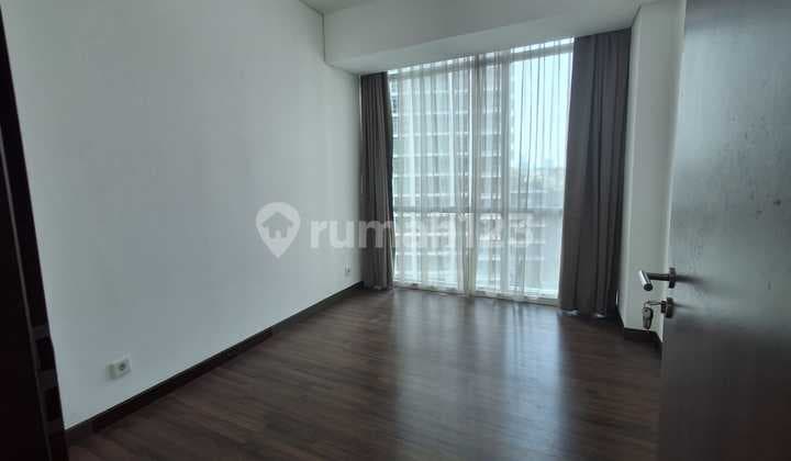 For Rent: Kemang Village Apartment, Unfurnished 3 BR in South Jakarta