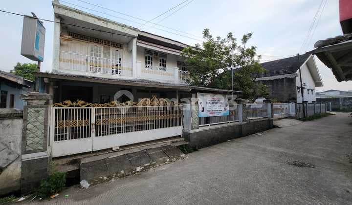 DI Jual Rumah Mewah bisa di jadikan koskosan bisa plus klinik aktif di cikarang utara