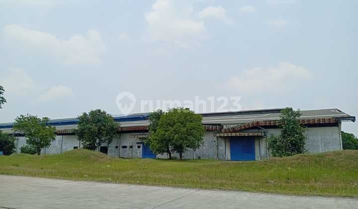 Di Jual Pabrik/ Gudang Bagus di Karawang Barat