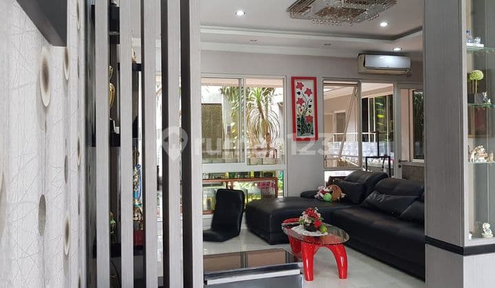 Rumah Bagus dan Murah 2 Lantai SHM Hadap Utara di Alam Sutera Serpong