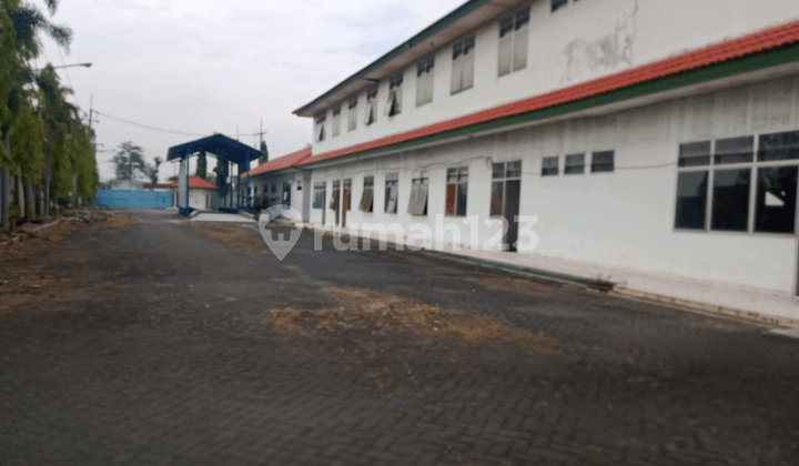 Lahan Bekas Pabrik Nol Jalan Raya Jetis Mojokerto