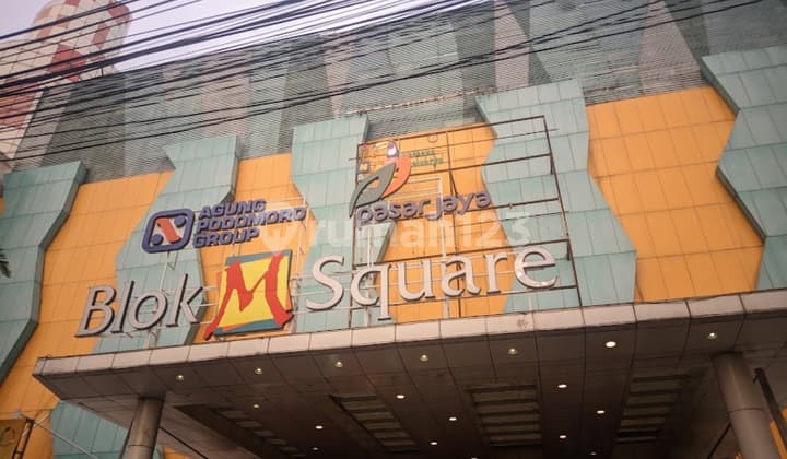 Kios Murah di Blok M Square Kebayoran Baru Jakarta Selatan