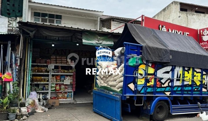 For Sale 1.5-Story Shop House in Cengkareng, Strategic Location by Main Road