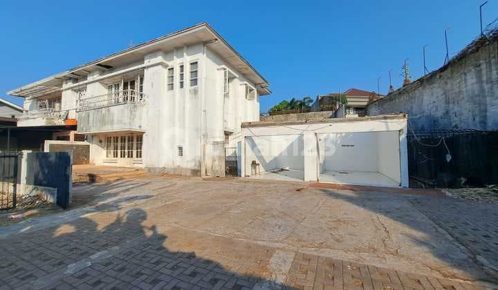 Tanah Bonus Bangunan Cocok Untuk Kantor Atau Rumah Tinggal di Radio Dalam