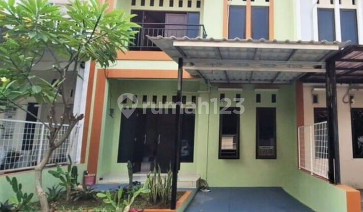 Rumah 2 Lantai Siap Huni Dalam Komplek di Jagakarsa