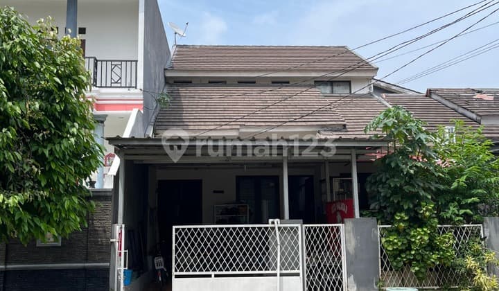 Dijual Rumah Minimalis Dalam Komplek Harga Murah Dekat ke Pintu Tol Pamulang