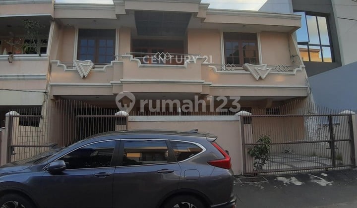 House in Janur Elok Kelapa Gading North Jakarta House in Janur Elok Kelapa Gading North Jakarta