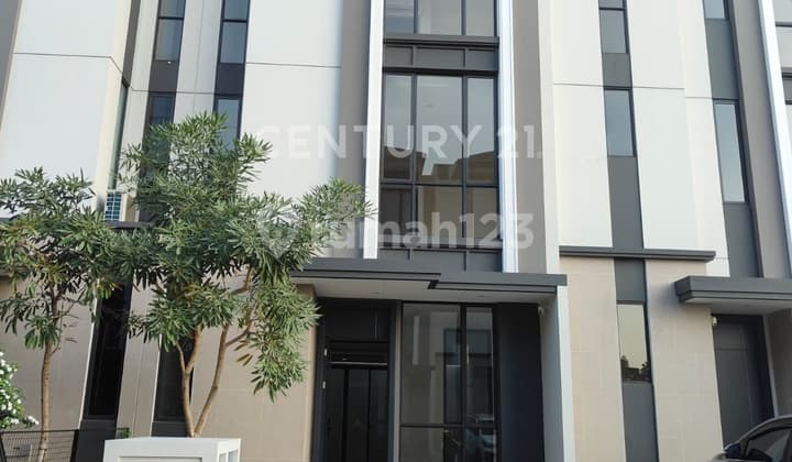 Rumah 3 Lt Bagus Di Cluster Santarum Asya JGC Jakarta Timur