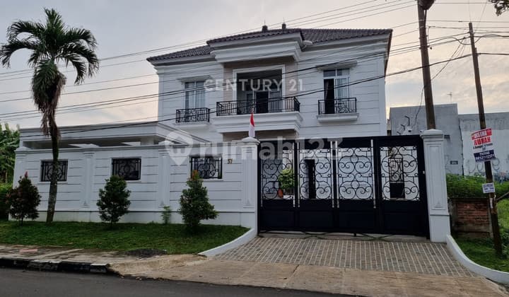 Rumah Cantik Plus Kolam Renang Di Jl Taman Yasmin Boulevard Bogor