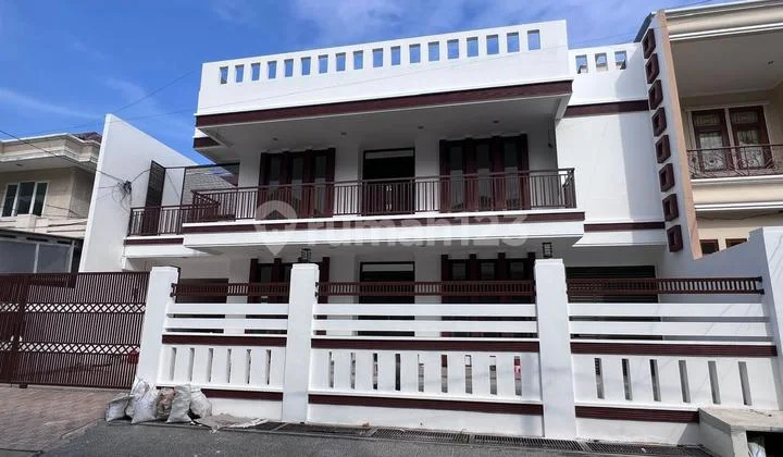 2-Story Ready-to-Occupy Good Rental House in Sunter, North Jakarta 2-Story Ready-to-Occupy Good Rental House in Sunter, North Jakarta