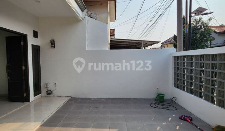 Di Rumah Renovasi Taman Kopo Indah 3