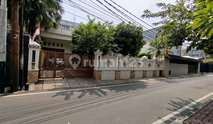 Rumah Asri Siap Huni di Jln. Tanah Abang Iv Petojo Gambir Jakarta Pusat