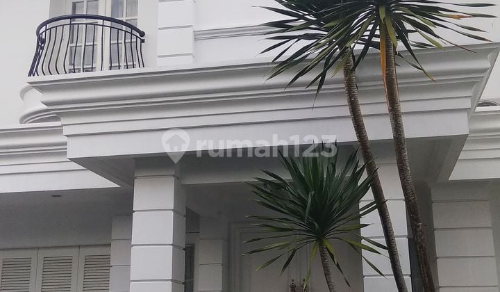 Rumah Bagus 2 Lt Di Townhouse Quebec Mansion