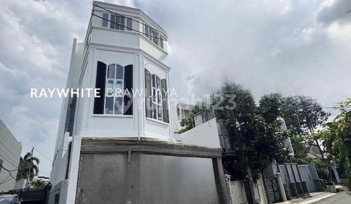 Brand New House Modern Area Kemang Timur