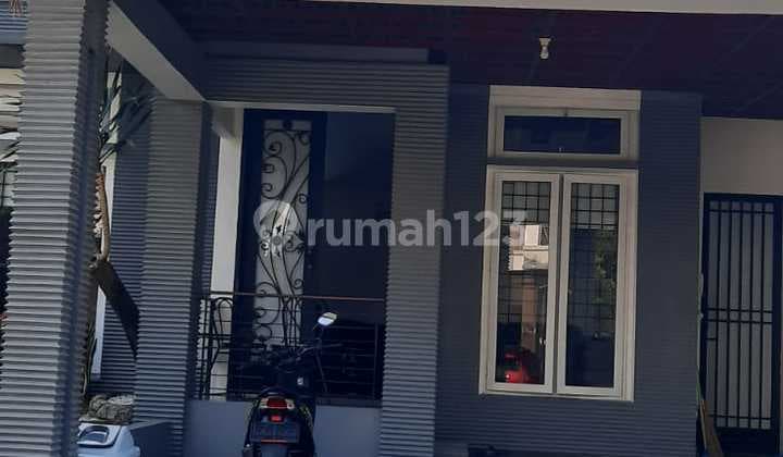 For sale fast house ready to live and there is swimming pool