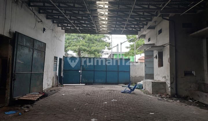 Dijual Gudang Raya Simojawar