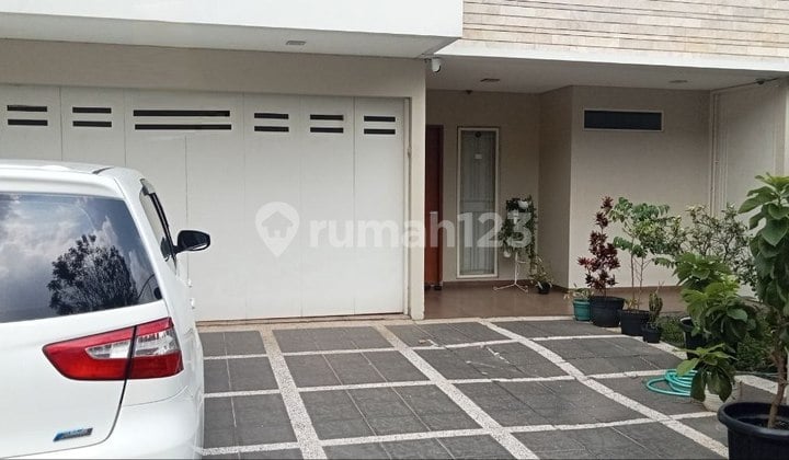 Rumah Terawat Siap Huni Dekat Universitas Maranata Bandung