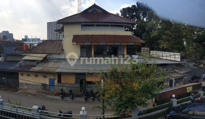 Rumah 3 Lantai Bagus Shm Hadap Timur Di Burangrang Kota Bandung