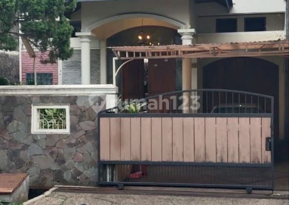 Rumah Bagus 10 Menit Ke Unpad Siap Huni Di Dago Asri