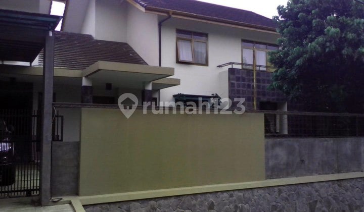 Rumah Bagus Strategis Di Pusat Kota Cigadung Cikutra