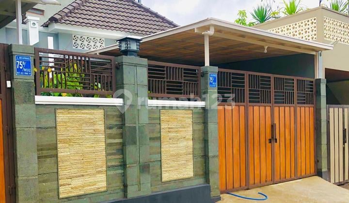 Rumah Baru Siap Huni Sangat Nyaman di Sayap Sarijadi Dekat Setradutta