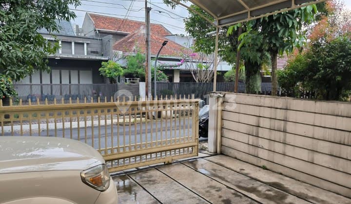 Rumah di Strategis di Pusat Kota Lokasi Riau Kota Bandung
