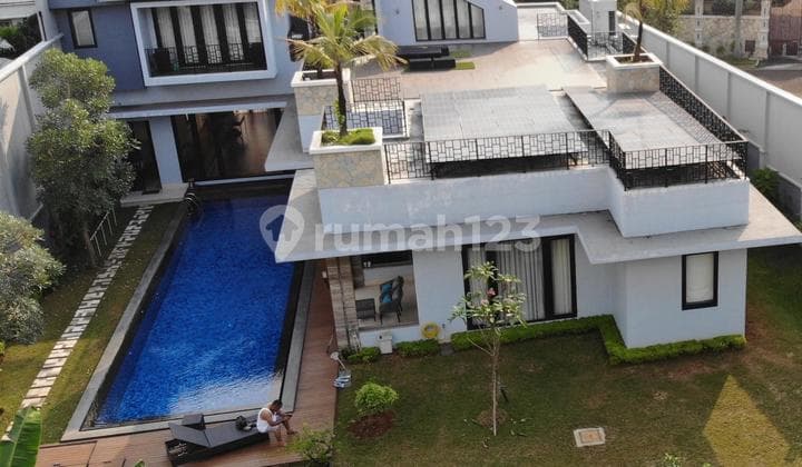 Green Living House Private Pool Raffles Hills Cibubur