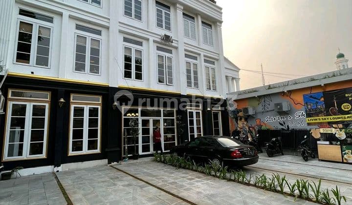 Gedung Terawat 4 Lantai Di Kemang Jaksel