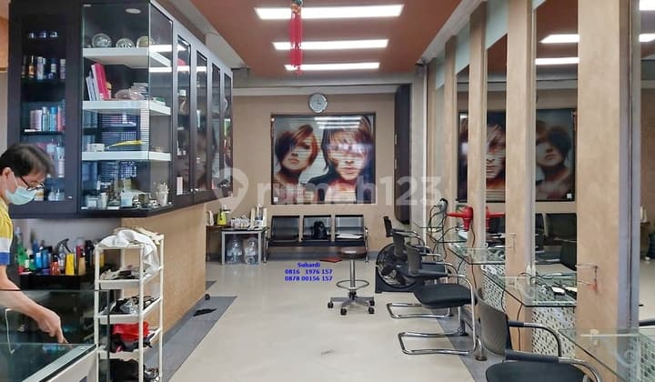 Rumah Salon Dijual di Sunter Sts Jakarta Utara