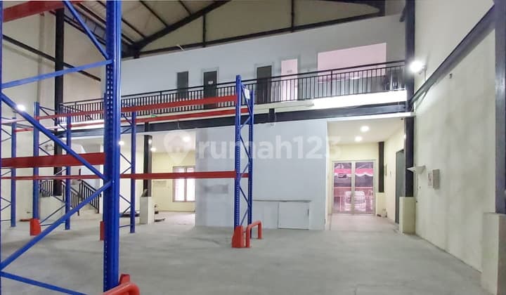 Gudang Rapih Dan Bersih Terawat Dijual di Kelapa Gading Jakarta Utara