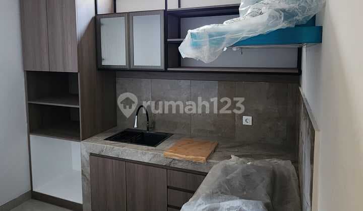 Dijual Rumah 2 Lantai Bagus di Taman Kopo Indah, Bandung