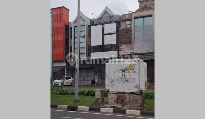 For Sale: Boulevard Gading Serpong Shop House in South Tangerang