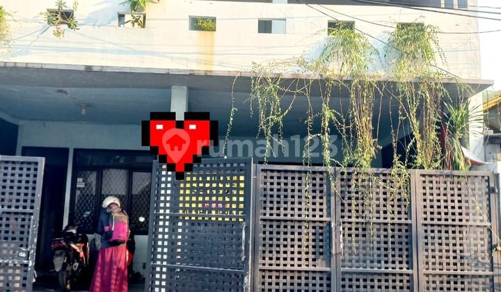 Dijual Rumah 2 Lantai Shm Sudah Renovasi Siap Huni