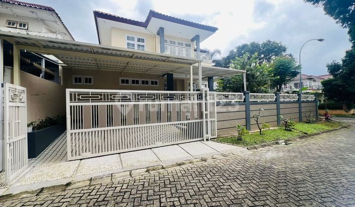 Dijual Rumah Hook Bagus Baru Renovasi Di Perumahan Danau Bogor Raya/ Lakeside