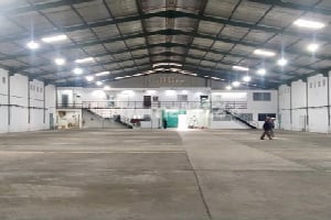 Sewa Gudang Akses Kontainer 40 Feet di Sentra Kosambi Tangerang