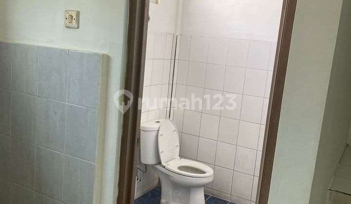 Disewakan Ruko Bagus Di Cimone Ex Bank Parkiran Sangat Luas