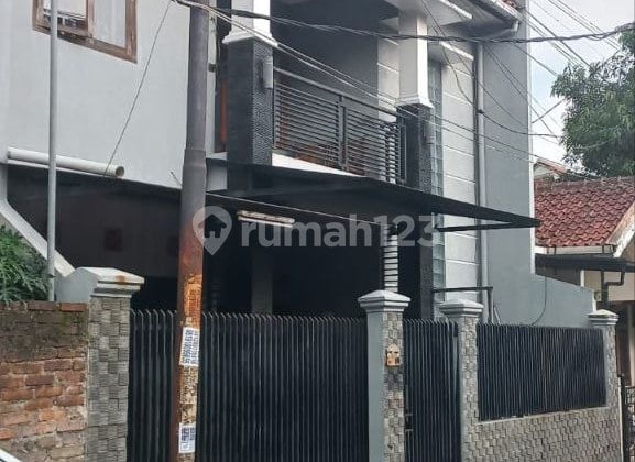 Rumah Minimalis Siap Huni Ciwastra Buah Batu