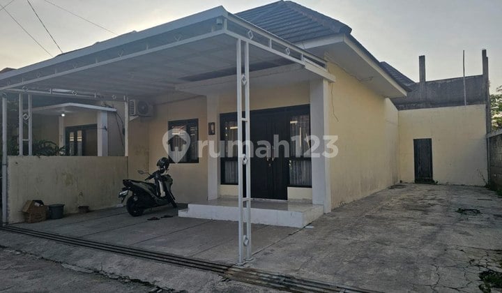 Rumah Asri Siap Huni Di Arcamanik Bandung