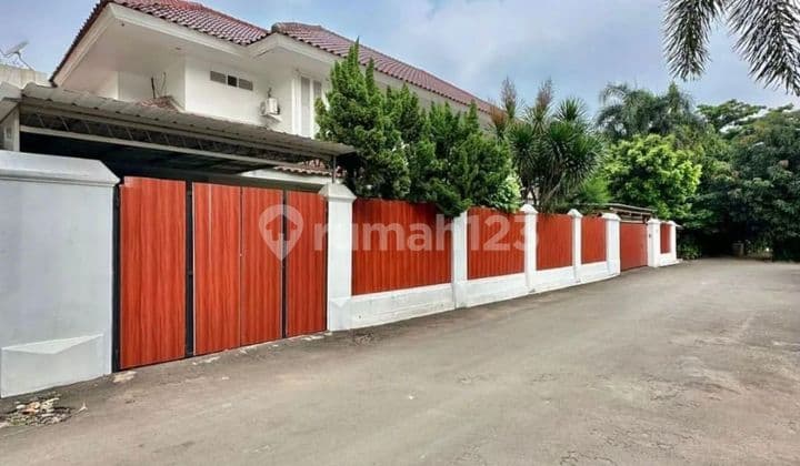 Classic Type House Permata Hijau South Jakarta