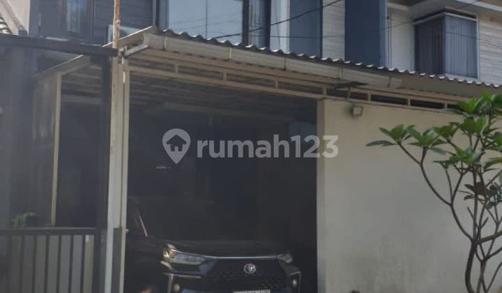 Rumah Bagus 2 Lantai Siap Huni Murah Batununggal