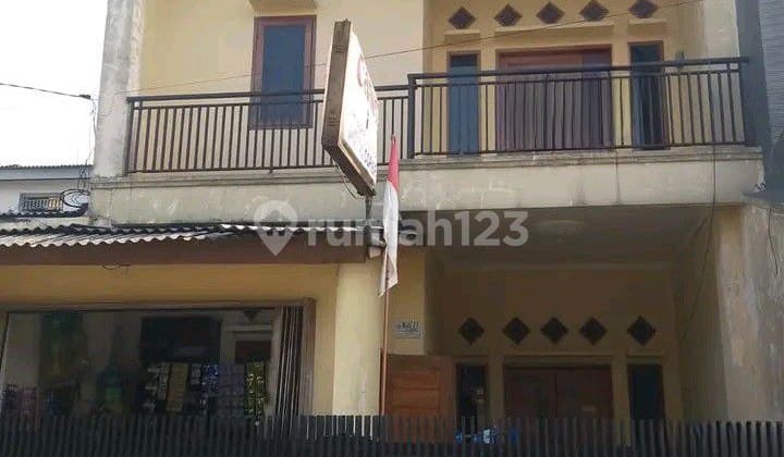 Rumah 2 Lantai Siap Huni di Antapani Dekat Sukanagara