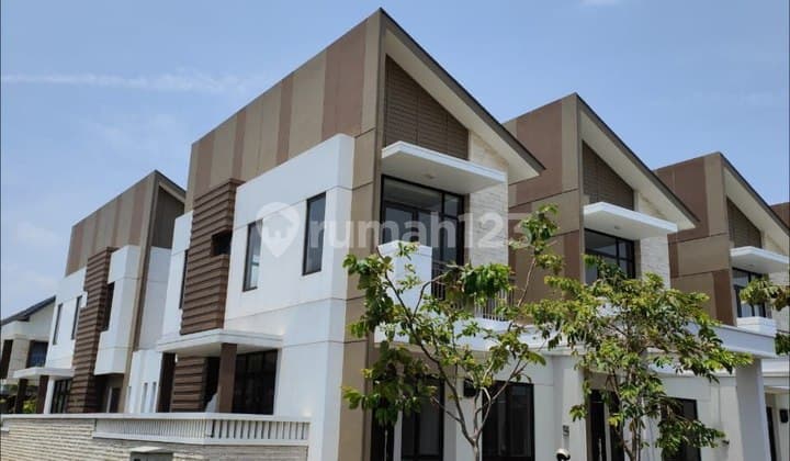Rumah Minimalis Posisi Hook Siap Huni Podomoro Park