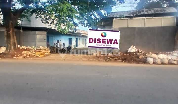 For Rent: Prime Empty Land, Ready to Use, Former Car Workshop in Jatikramat, Jatiasih. Bekasi City.