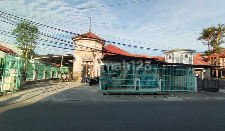 For Rent Hook House Suitable For Business In Taman Galaxy, Bekasi