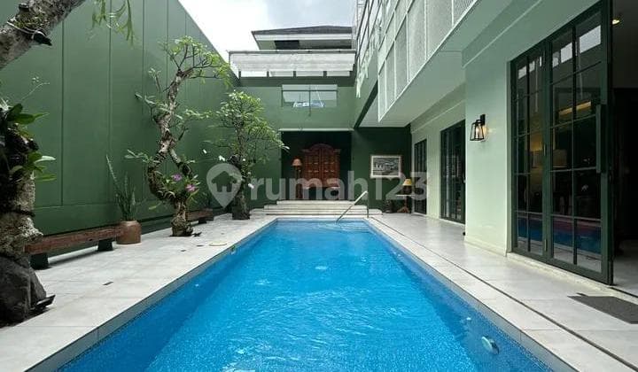 For Sale House with Swimming Pool Facilities in Sentul Bogor