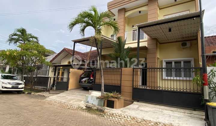 Disewakan Rumah Mewah Full Furnished di Jatibeng Bekasi