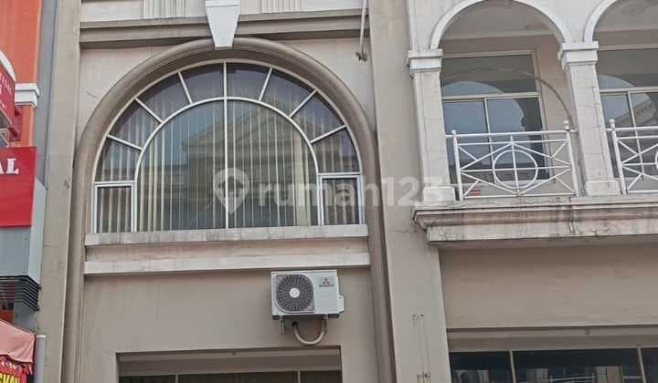 Di Jual Ruko Shm Furnish 2½ Lantai , Siap Pakai Di Grand Galaxy, Bekasi Selatan