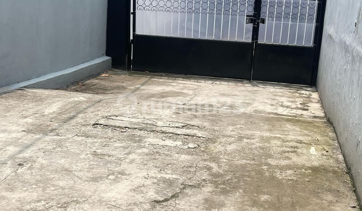 Dijual Rumah dan Usaha Kost2 An yang Masih Full Occupied di Cilandak Jakarta Selatan