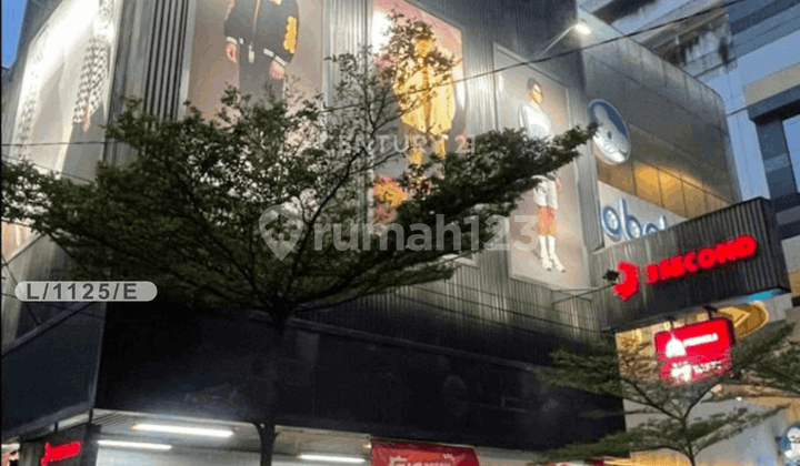 Gedung Komersial Siap Pakai Strategis Di Pusat Kota Bandung